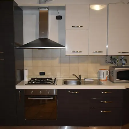 Romantic Apartament Near Malpensa 索马伦巴多