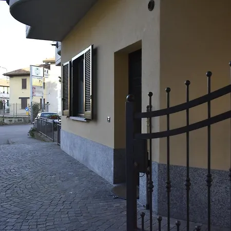 Romantic Apartament Near Malpensa *