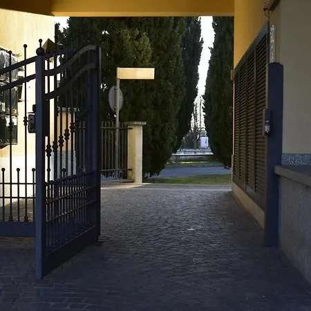 公寓 Romantic Apartament Near Malpensa 索马伦巴多