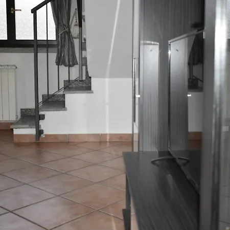 Romantic Apartament Near Malpensa 公寓